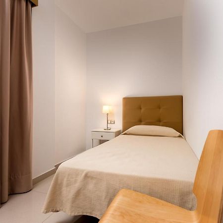 Apartamentos Las Palmeras بويرتو دي موغان المظهر الخارجي الصورة