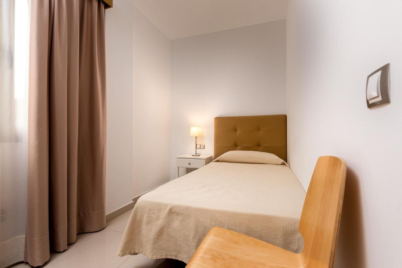 Apartamentos Las Palmeras بويرتو دي موغان المظهر الخارجي الصورة