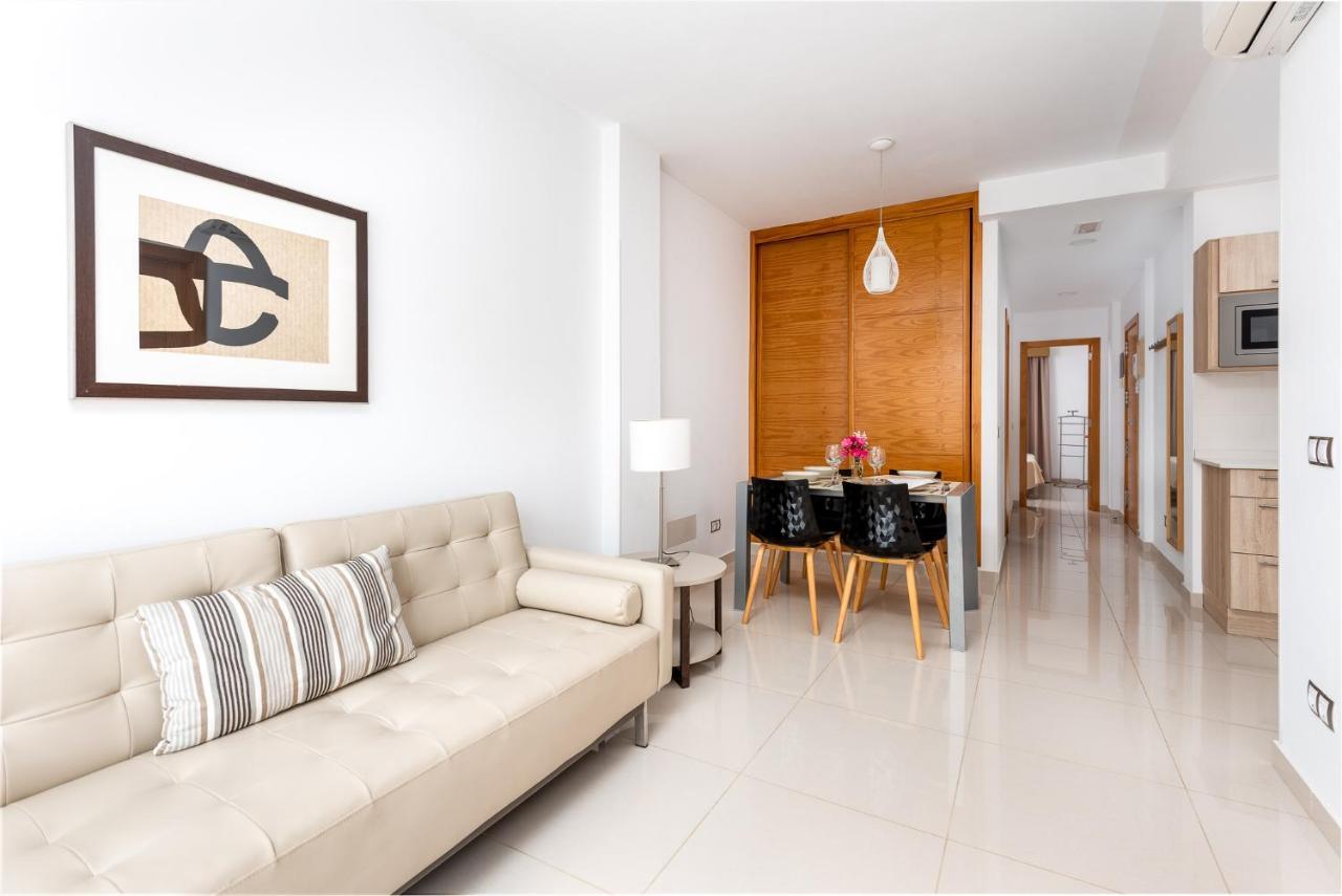 Apartamentos Las Palmeras بويرتو دي موغان المظهر الخارجي الصورة
