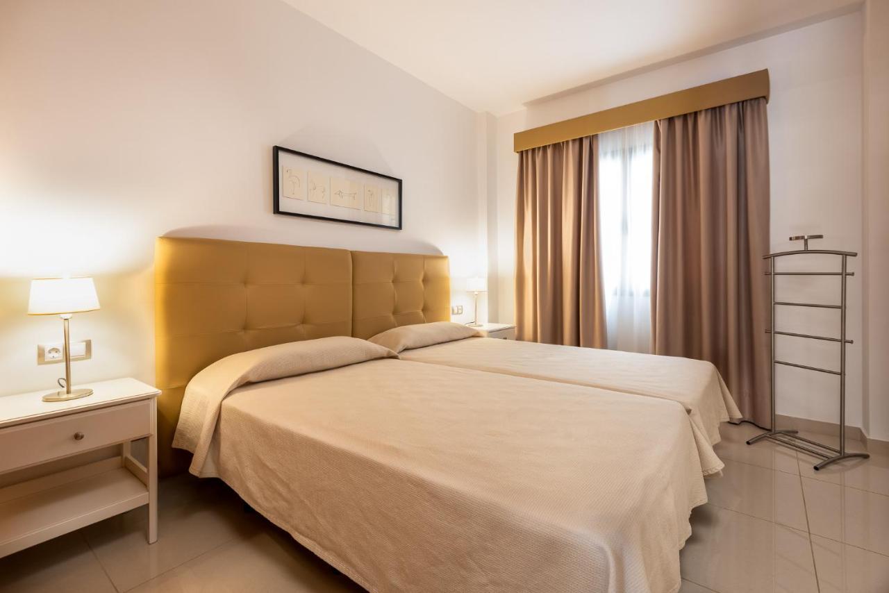 Apartamentos Las Palmeras بويرتو دي موغان المظهر الخارجي الصورة