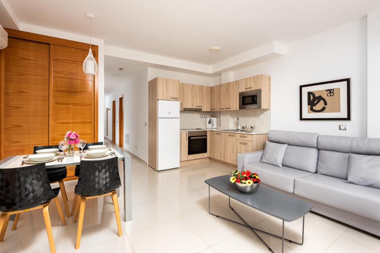 Apartamentos Las Palmeras بويرتو دي موغان المظهر الخارجي الصورة