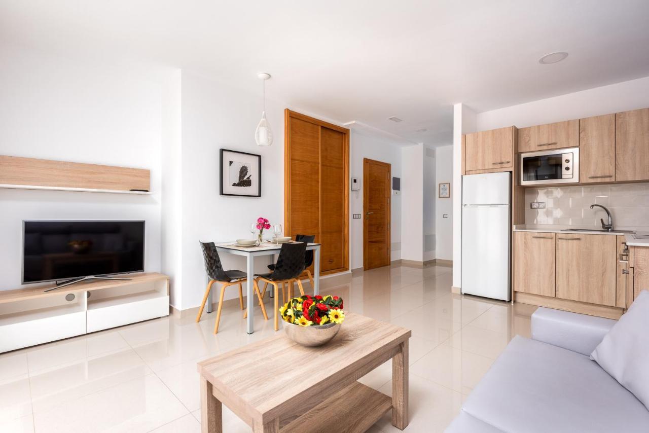 Apartamentos Las Palmeras بويرتو دي موغان المظهر الخارجي الصورة