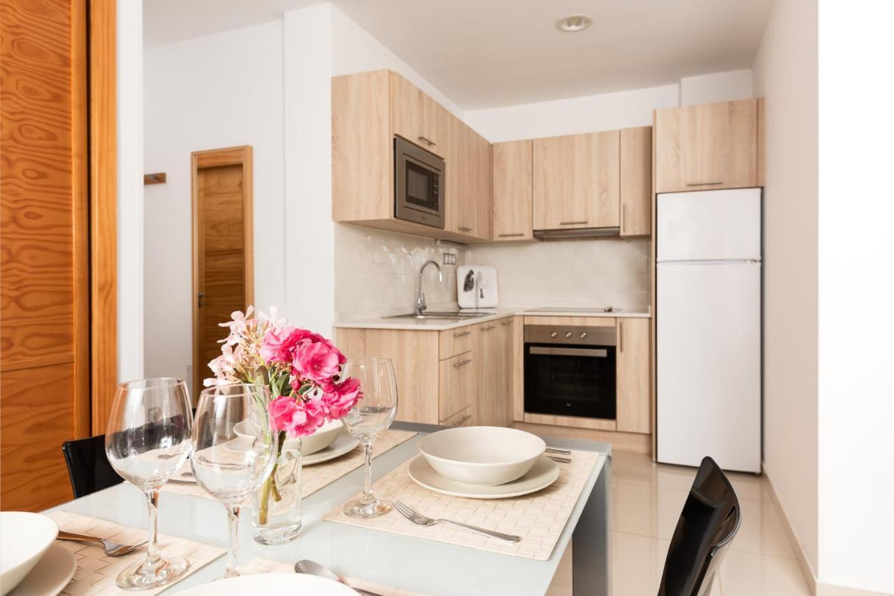 Apartamentos Las Palmeras بويرتو دي موغان المظهر الخارجي الصورة