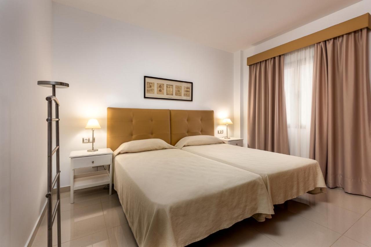 Apartamentos Las Palmeras بويرتو دي موغان المظهر الخارجي الصورة